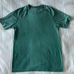 Lululemon Metal Vent Tech Short-Sleeve Shirt